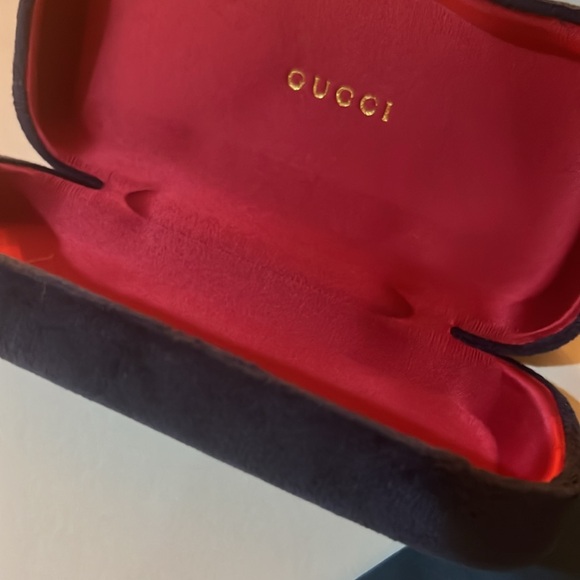 Gucci Sunglass Case Set - Picture 3 of 3